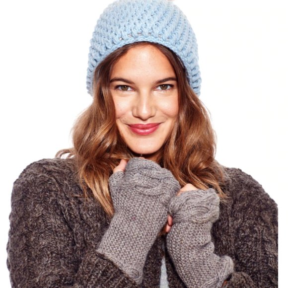 💥 HM Nepalese Merino Dbl Cable Handwarmers BLK - Picture 1 of 3
